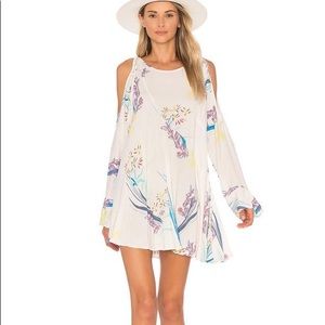 NWT free people clear skies cold shoulder top sz s